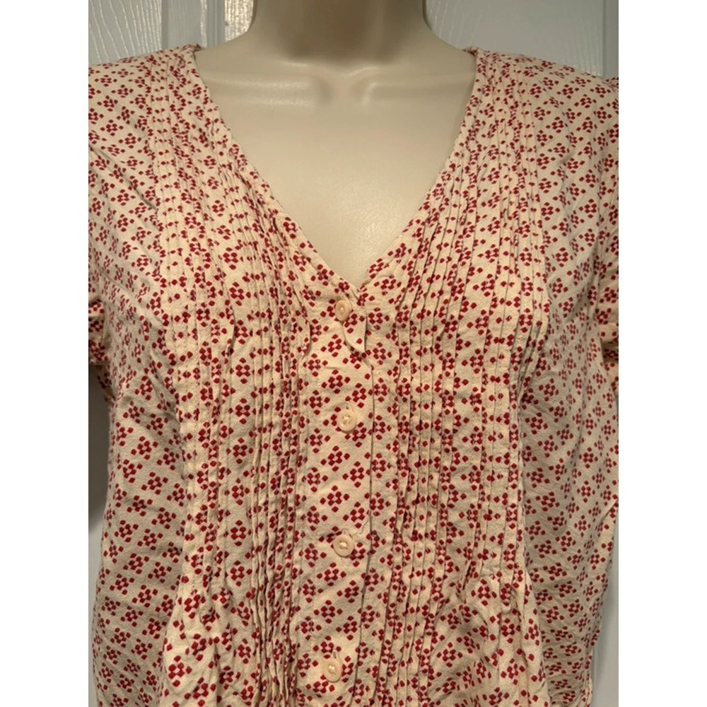 Hinge Boho Peasant Blouse Small Red Cream Floral Pintuck Button Top